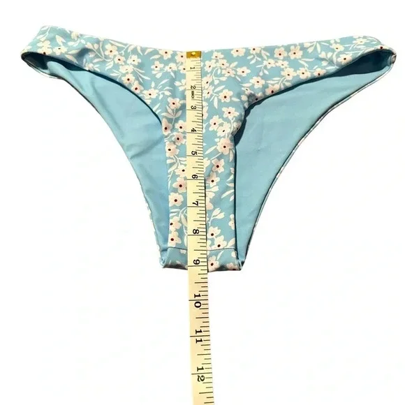 Zaful Floral Bikini Set - Size 6 - New with Tags - Light Blue - Picture 10 of 10